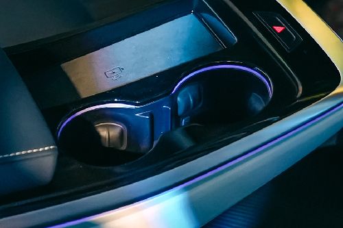 Dashing Front Cup Holder