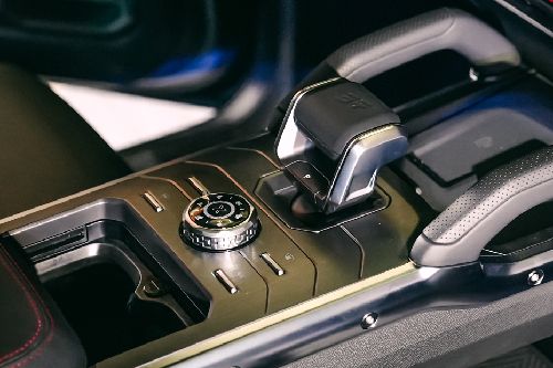 Center Controls of Jetour T2