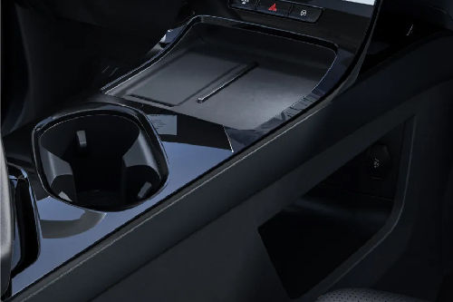 J5 SHS HEV Cup Holders