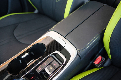 Forthing Friday Front Center Divider