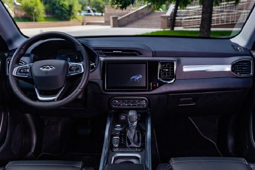 Dashboard View of Tiggo 5x