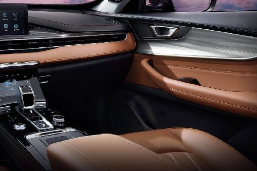 Chery Tiggo 8 Pro Glove Box