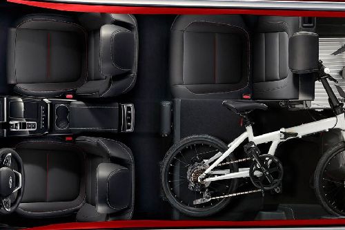 Chery Tiggo 7 Pro Hybrid Front And Rear Seats Together