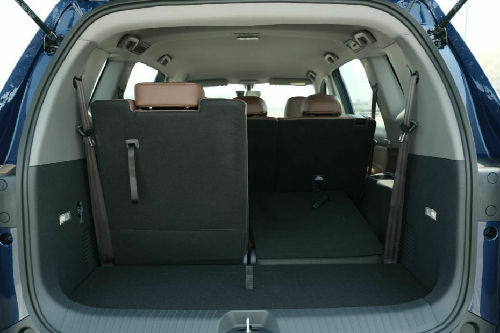 Folding Seats of VinFast VF MPV 7