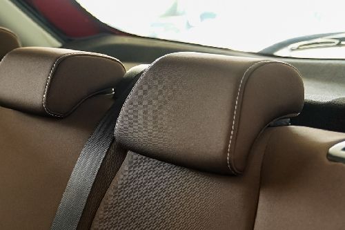 2 Sedan Rear Seat Head rest