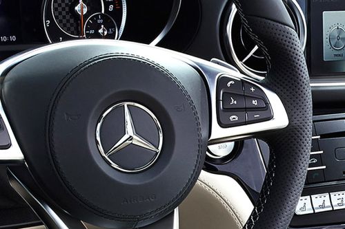 Mercedes-Benz SL-Class Multi Function Steering