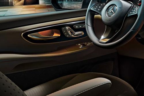 Mercedes-Benz V-Class Drivers Side In Side Door Controls