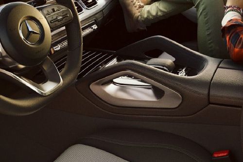 GLE-Class Front Center Divider