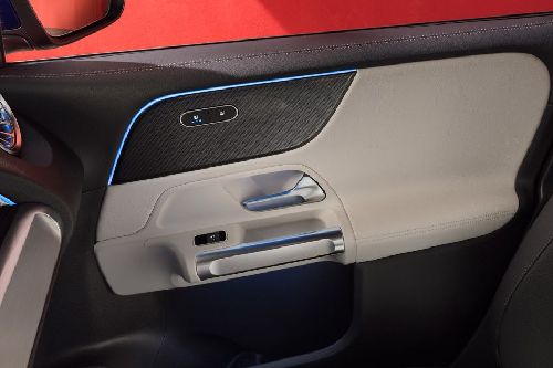 door handle interior of Mercedes-Benz GLB-Class
