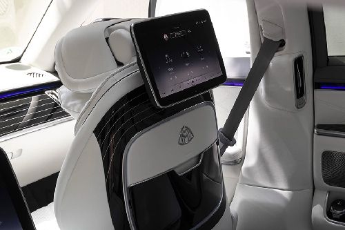 Rear Seat Entertainment of Mercedes-Benz Maybach S-Class