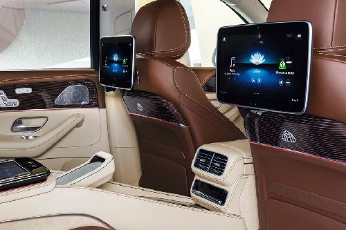 Rear Seat Entertainment of Mercedes-Benz Maybach GLS