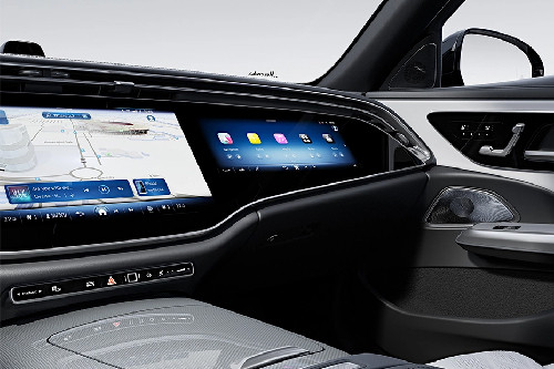 E-Class Sedan touch screen
