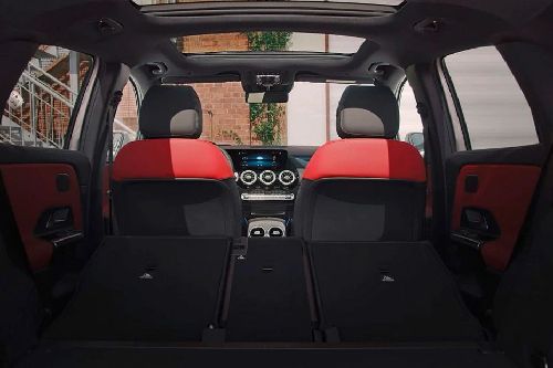 Folding Seats of Mercedes-Benz GLA-Class