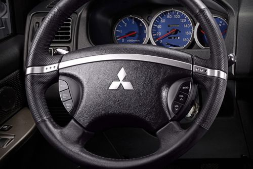 Mitsubishi Adventure Multi Function Steering