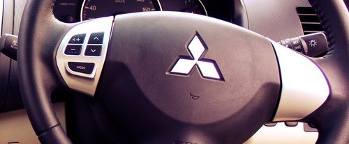 Mitsubishi Montero Sport (2005-2015) Multi Function Steering