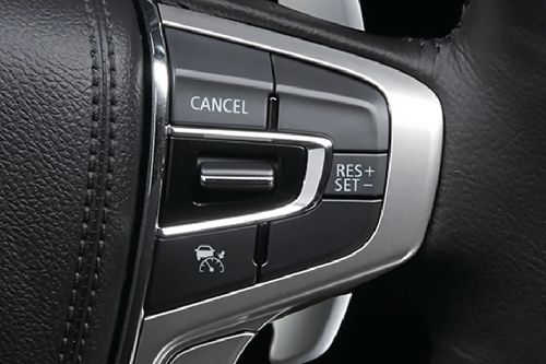 Mitsubishi Outlander PHEV Multi Function Steering