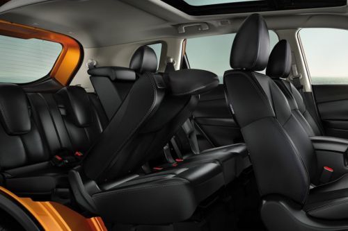 Nissan X–Trail Front And Rear Seats Together