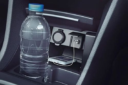 Power Accessories Outlet View of Suzuki Ciaz