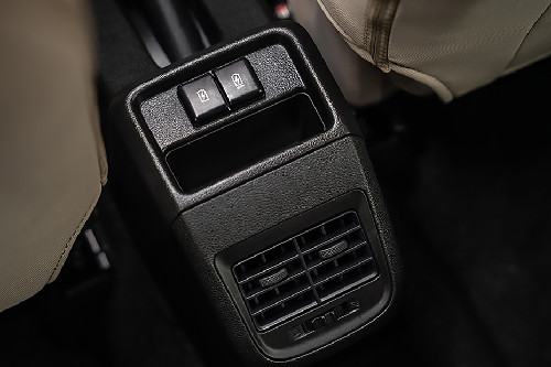 Dzire Hybrid Rear AC Controls