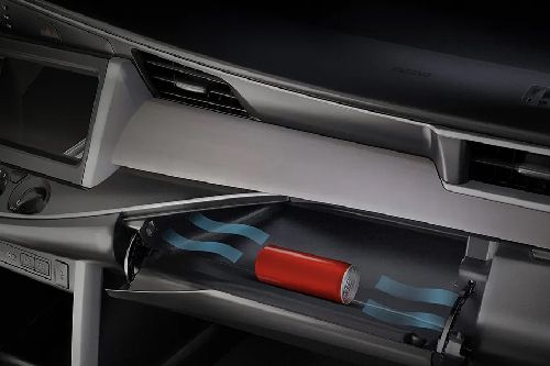 Toyota Innova Glove Box Open