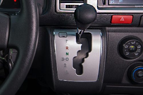 Toyota Hiace LXV Gear Shifter