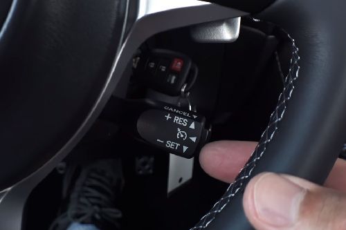 Toyota 86 Recessed Steering Controls