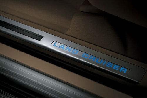 Toyota Land Cruiser 200 Upholstery Details