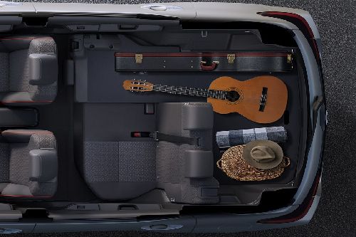 Folding Seats of Toyota Raize
