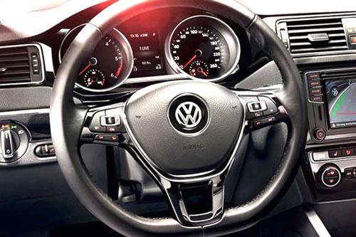 Volkswagen Jetta Steering Wheel