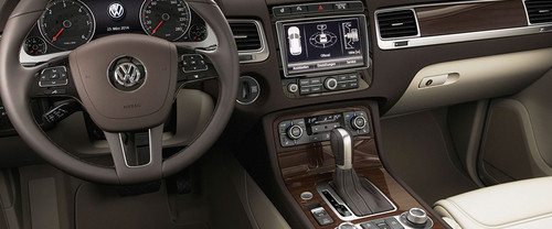 Touareg Center Console