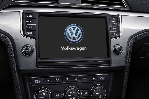 Front AC Controls of Volkswagen Lamando