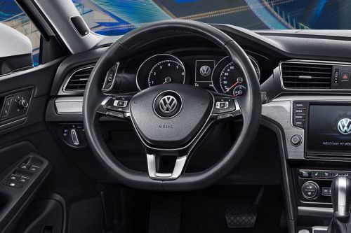 Volkswagen Lamando Steering Wheel