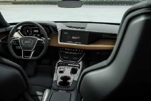 Dashboard View Dashboard View of E-tron GT
