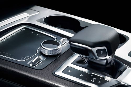Audi Q7 Gear Shifter