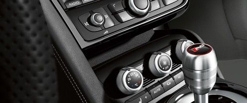 Front AC Controls of Audi R8