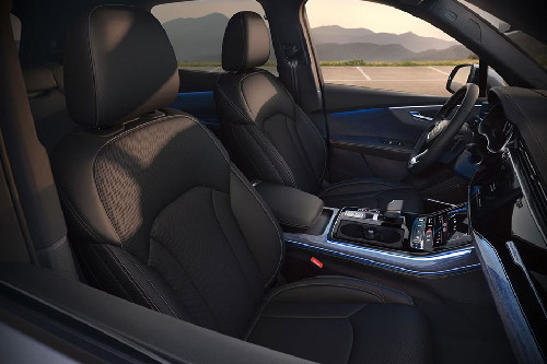 Q7 Front Seats