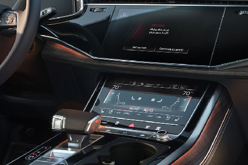 Center Console Q8 Center Console