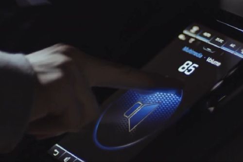 Huracan touch screen