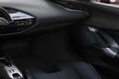 Speakers View of Ferrari SF90 Stradale
