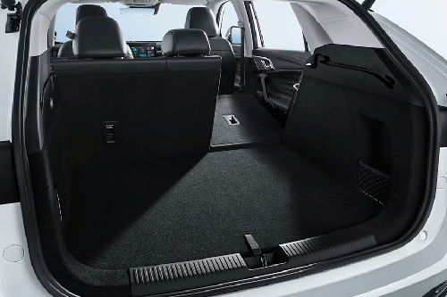 Folding Seats of MG HS Hybrid