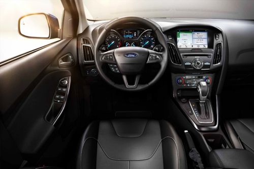 Focus Sedan (2005-2019) Center Console