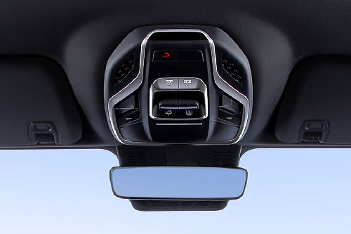 Coolray Courtesy Lamps