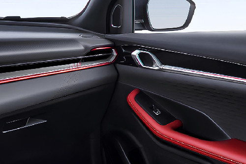 Geely Coolray Passengers View