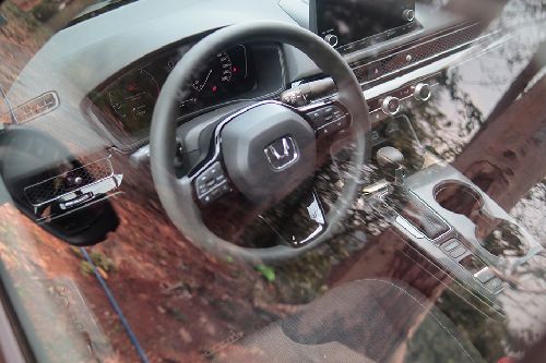 Honda Civic dashboard view