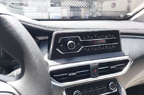 Maxus G50 front ac vents