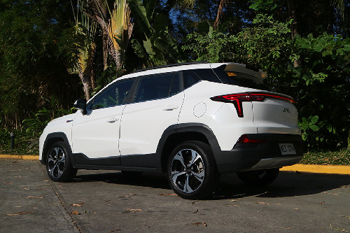 JAC JS4 rear angle view