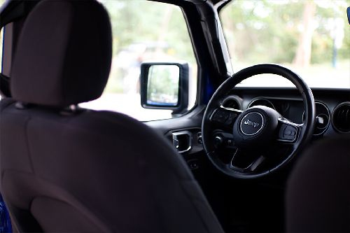 Jeep Wrangler steering wheel
