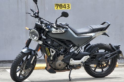 Left Side View Full Image Husqvarna Svartpilen 401 Left Side View Full Image