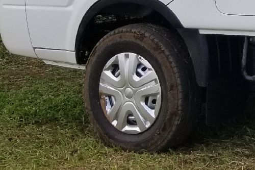 Kia K2500 wheel
