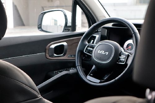 Kia Sorento steering wheel